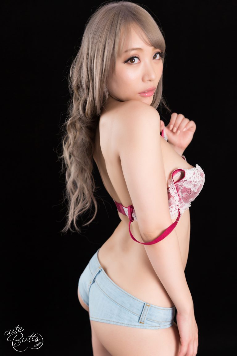 Airi Mashiro